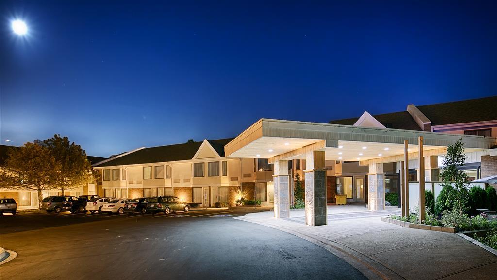 Quality Inn & Suites Brampton Exterior foto